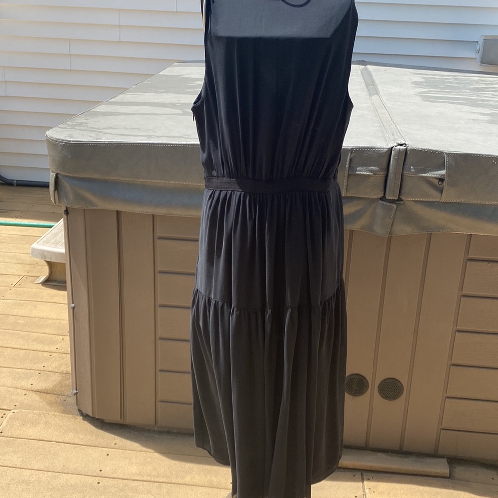 L.K. Bennett London beautiful black dress in great condition - Picture 5 of 7